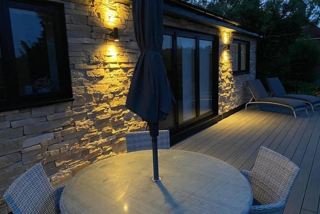Villa The View Shaftesbury Exterior foto
